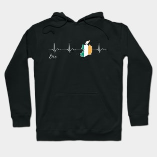 Ireland Eire heartbeat flag Hoodie